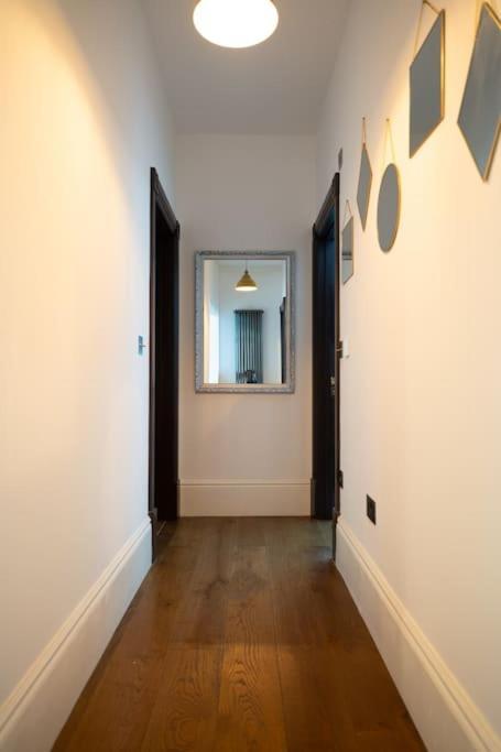 Stylish Beachfront Bolthole With Stunning Sea Views And Luxury Touches Herne Bay Exterior photo